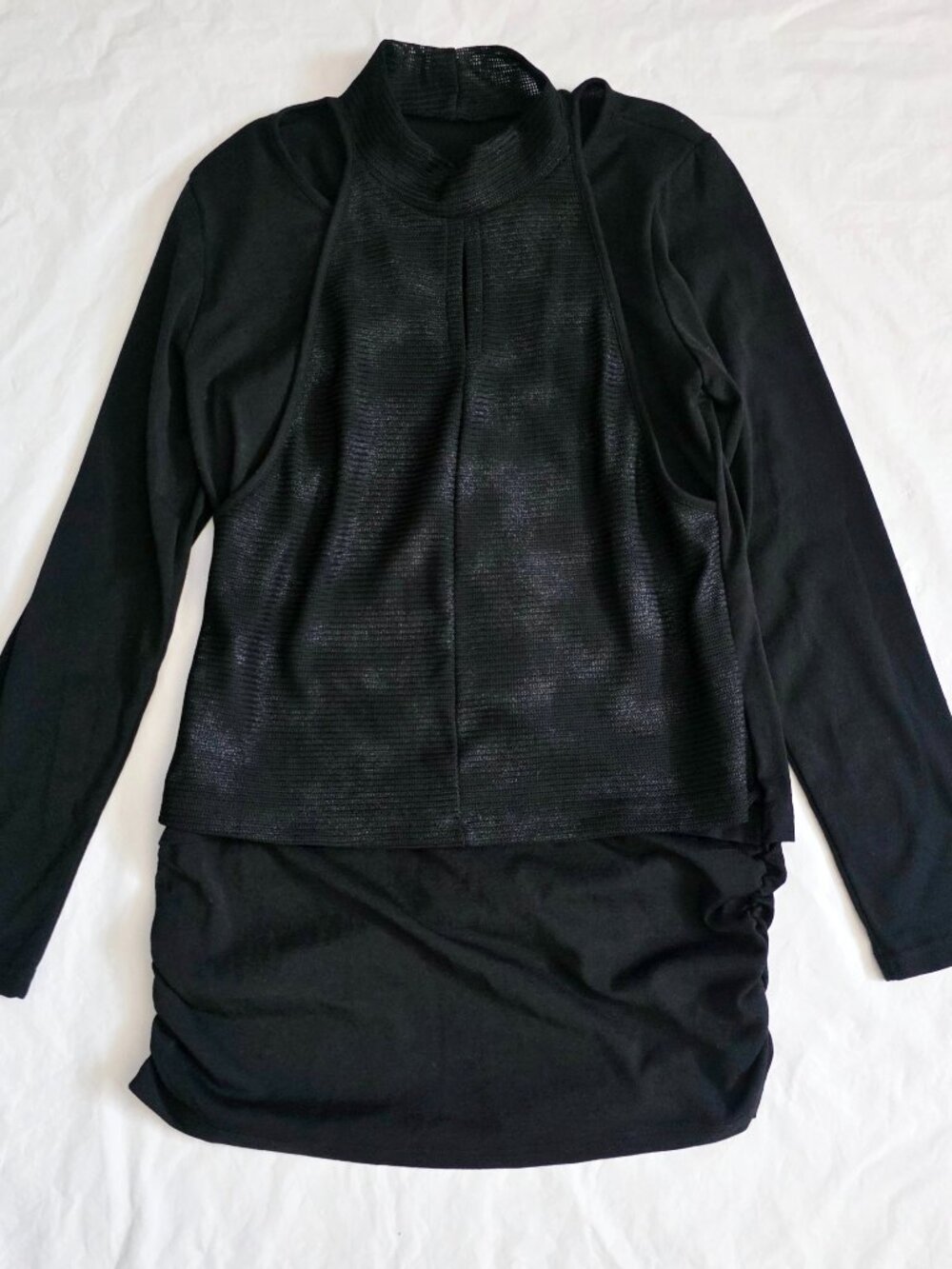 NWOT Woman's Unique Tunic Shirt w/ Panel Overlay